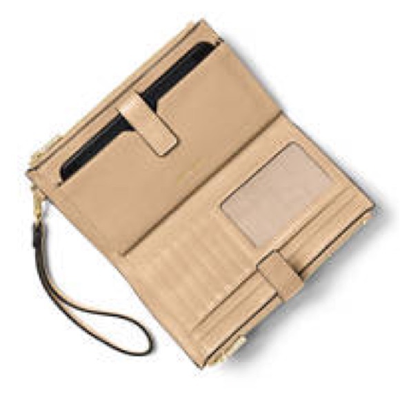 Michael Kors Jet Set Travel Double Zip Leather Wristlet Wallet Butternut - Picture 3 of 10